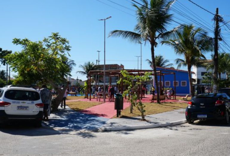 Praça Manoel da Silva Neto é reinaugurada em Cabo Frio