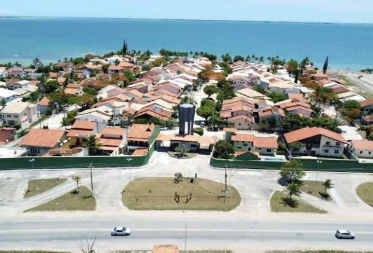 Prefeito eleito de Cabo Frio encontra gestores de Iguaba e visita mirante recém-inaugurado