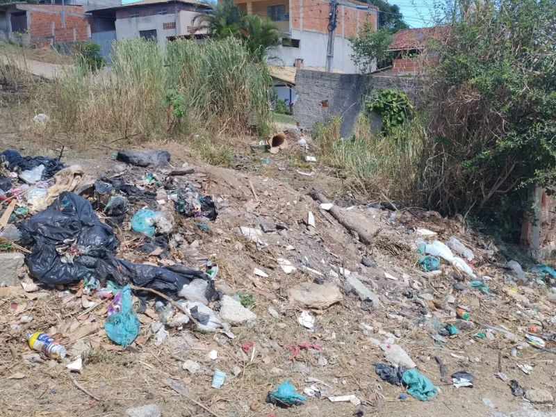 Denúncias de moradores do Parque Estoril pressionam Prefeitura de São Pedro da Aldeia