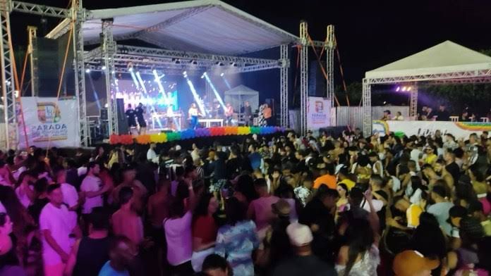 Projeto de lei modifica financiamento da parada do orgulho LGBTI+ e divide opiniões em Cabo Frio
