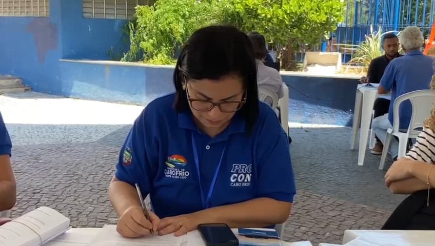 Primeiro dia do mutirão em Cabo Frio tem alta adesão e fechamento de quase 100 acordos