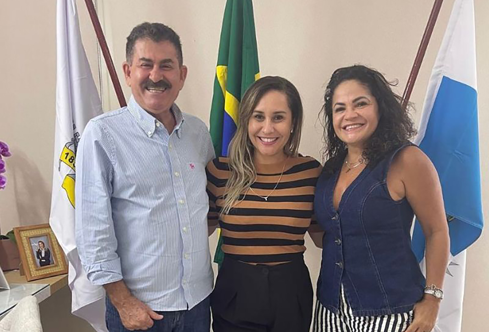 Prefeita de Araruama tem reunião com figurões regionais com ligação com a Alerj