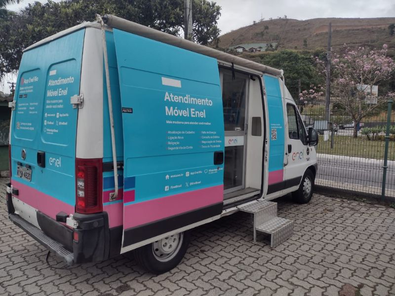 Praça de Jaconé, em Saquarema, recebe atendimento móvel da Enel nessa terça, 29