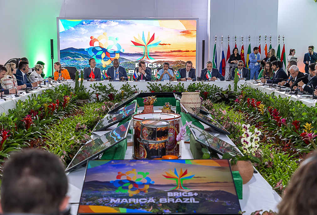 Maricá assina acordos internacionais em mais um dia de assembleia do BIRCS+