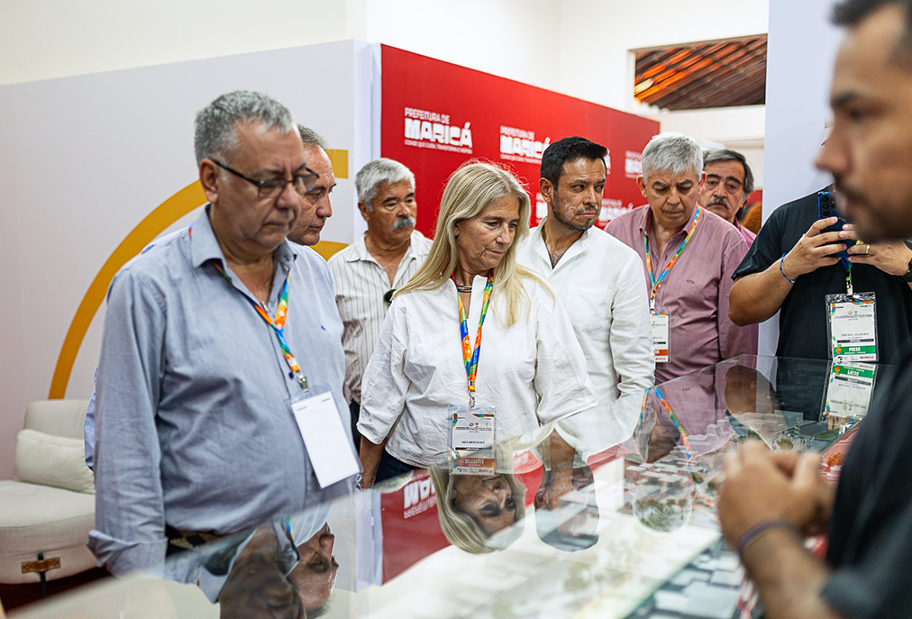 Delegação do BRICS+ encerra evento em Maricá conhecendo equipamentos e políticas públicas da cidade