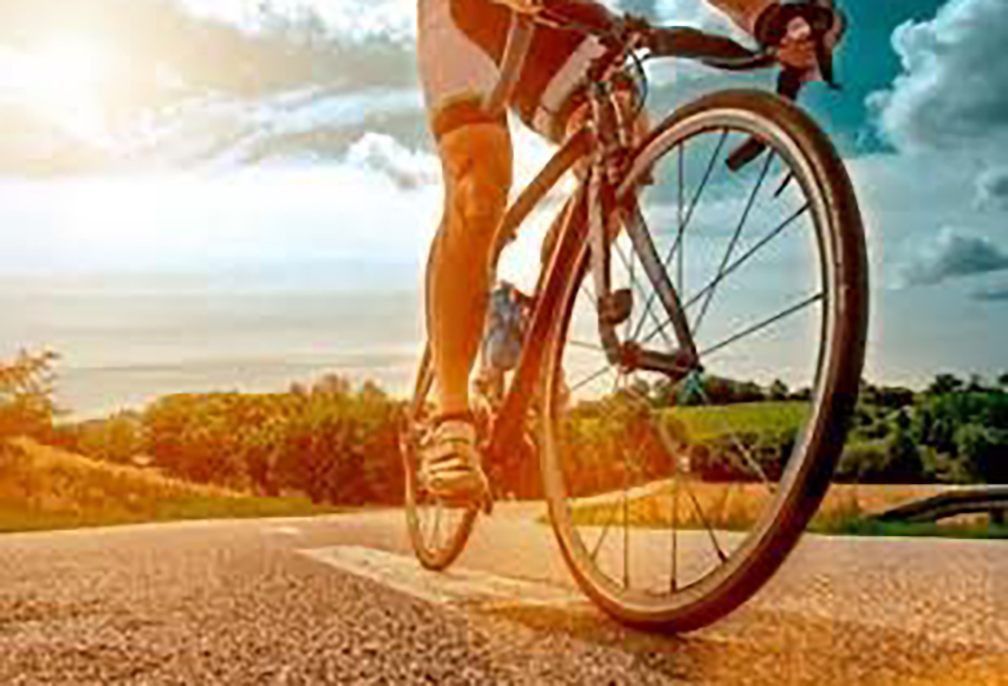 Cabo Frio pedala e debate a proteção da infância no Maio Laranja
