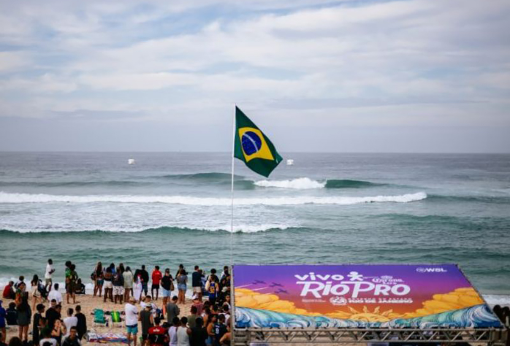  Surfe brasileiro brilha em Saquarema com vitórias e virada contra campeã mundial