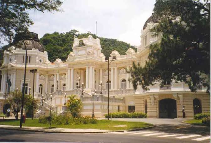 Cabo Frio abre inscrições para programa que oferece casamento civil gratuito a casais