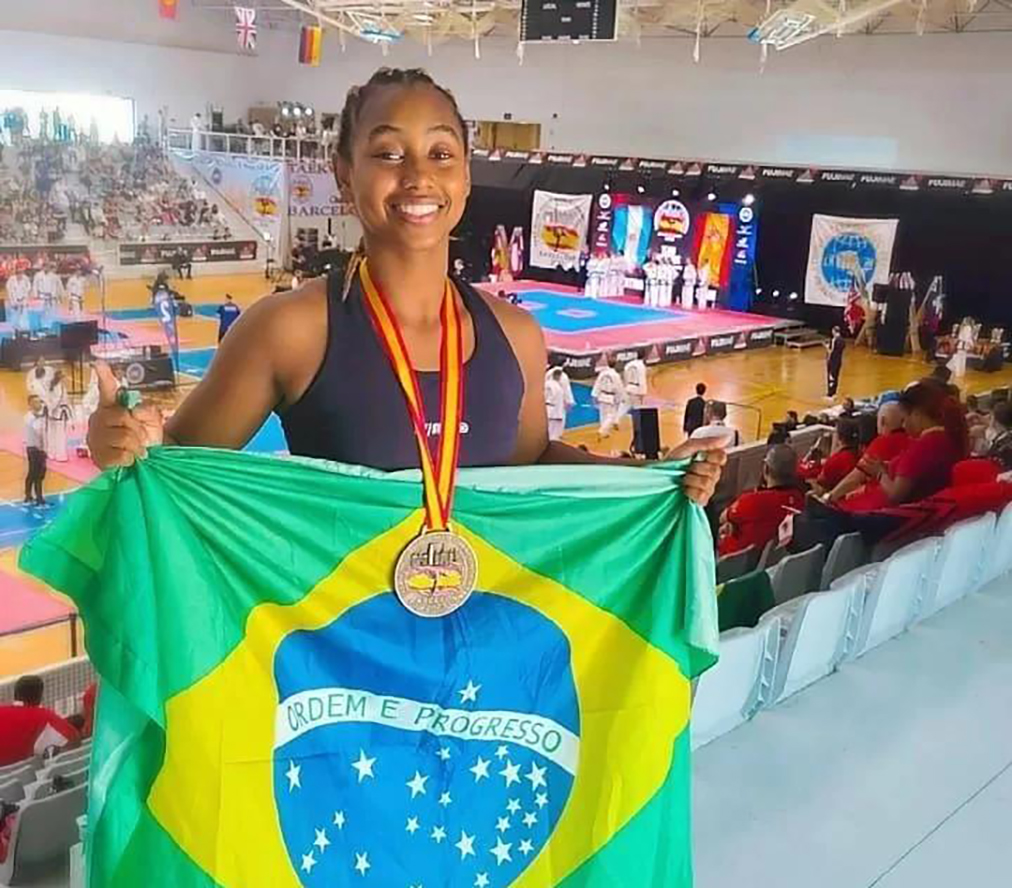 Ouro histórico para atleta da Região dos Lagos que brilhou no Mundial de Taekwondo