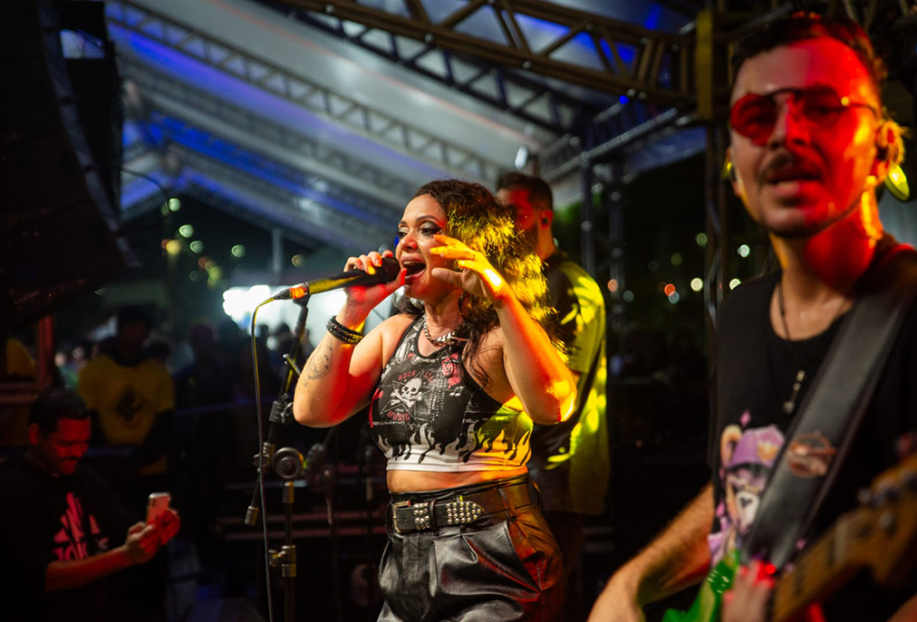 Festival de rock movimenta a orla de Cabo Frio com shows e cultura motociclista