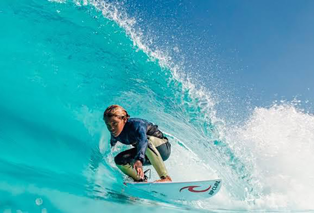 Circuito de surfe em Cabo Frio agita o fim de semana com premiação em dinheiro