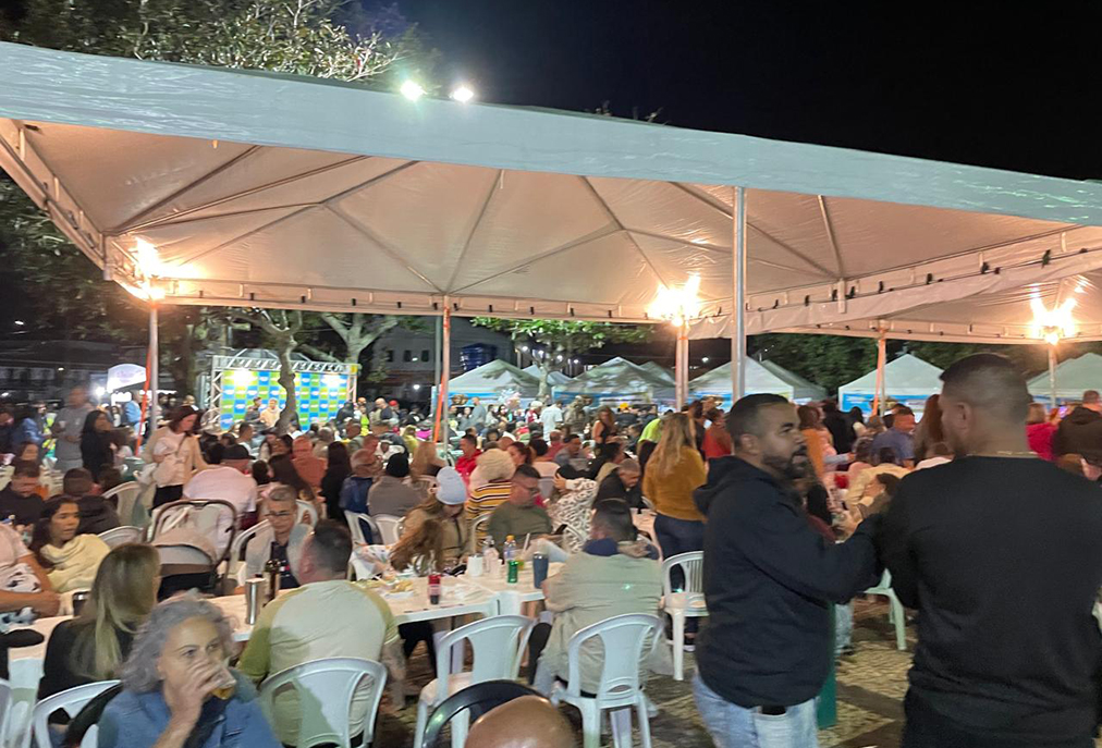 Festival gastronômico de crustáceo em Cabo Frio, destaca turismo e o artesanato local