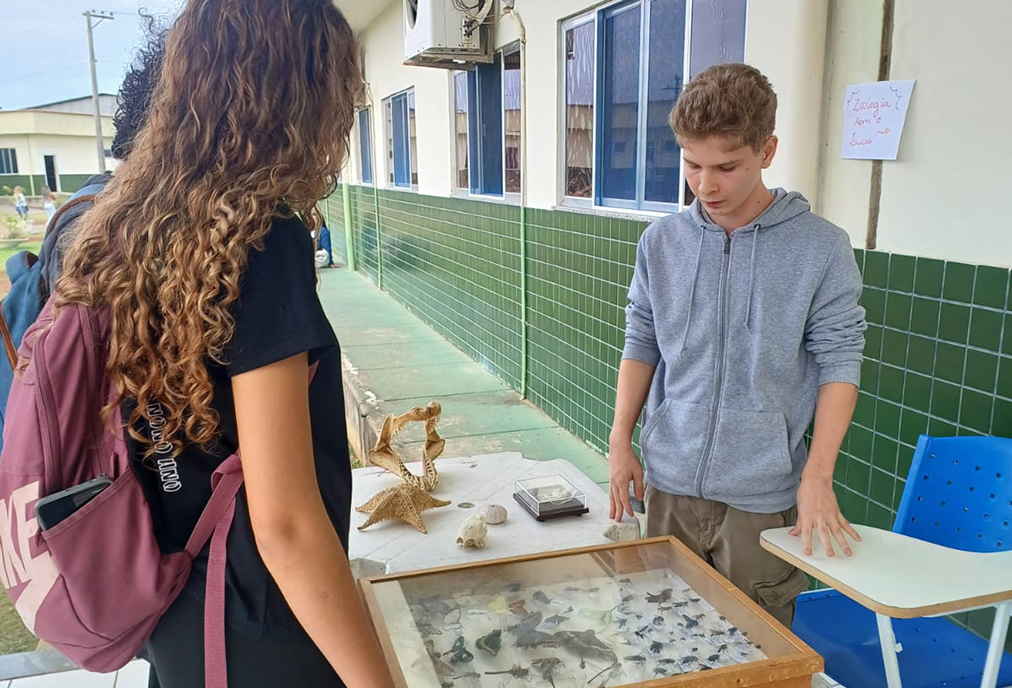 Alunos cabo-frienses do 9º ano visitam Instituto Federal Fluminense para conhecer cursos técnicos e superiores