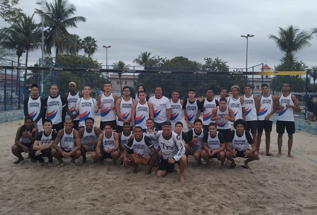 Praia do Forte recebe última atividade da Semana da Juventude em Cabo Frio