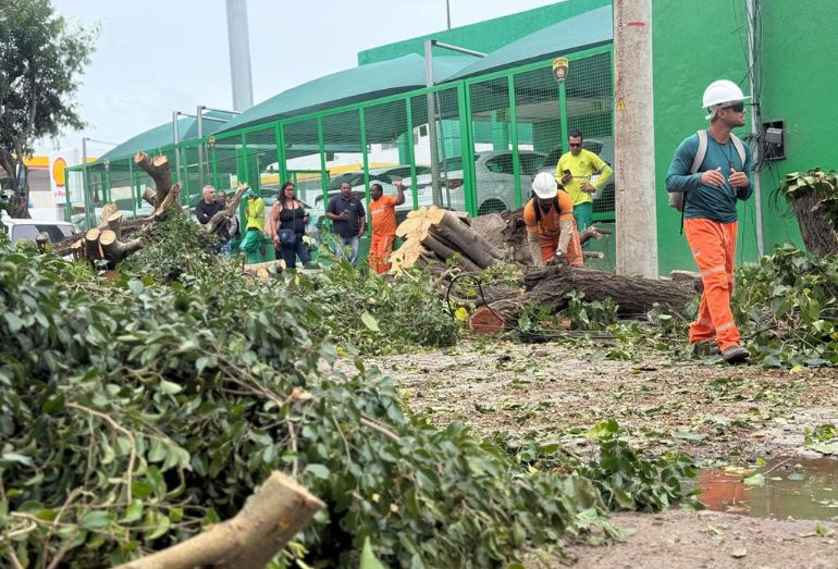 Temporal em Cabo Frio causa transtornos e exige ação conjunta de órgãos municipais