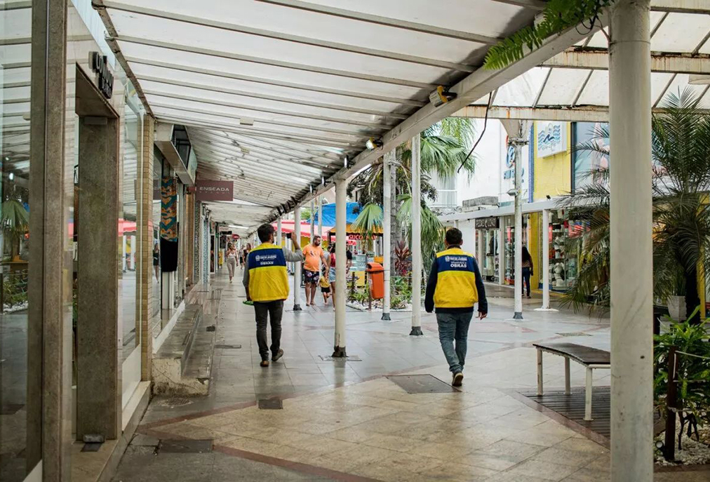 Cabo Frio inicia reforma emergencial da Rua dos Biquínis com foco em requalificação urbana