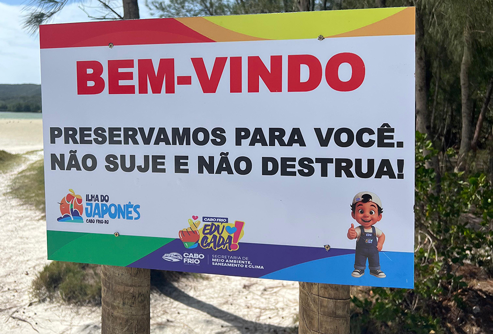 Prefeitura de Cabo Frio instala placas educativas em áreas de preservação