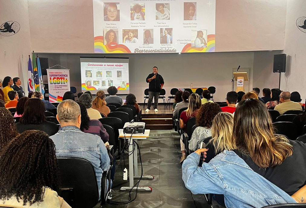 Cabo Frio promove treinamento sobre Letramento LGBTI+ para profissionais escolares