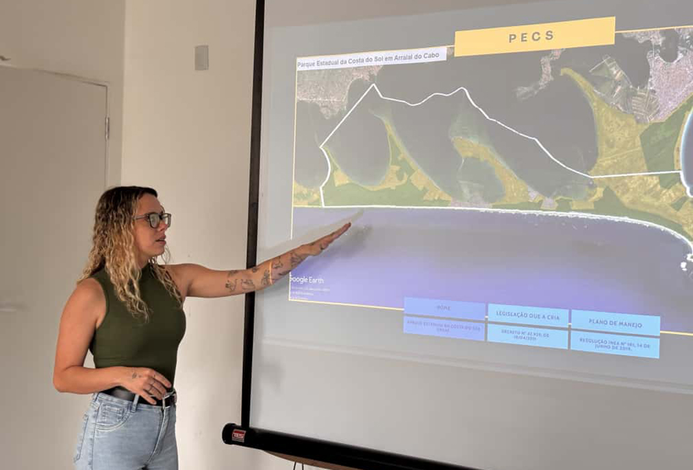 Prefeitura de Arraial do Cabo realiza workshop de turismo sustentável e inovação na cidade