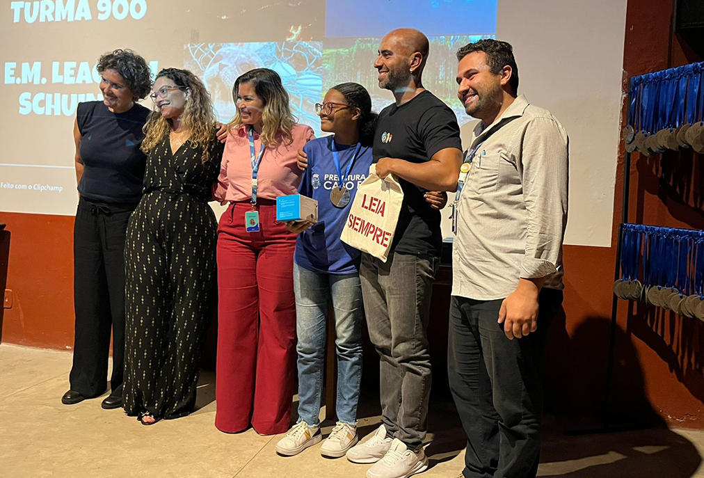 Arte, leitura e consciência social celebram evento de Cabo Frio; CaptaAção mostra jovens talentos