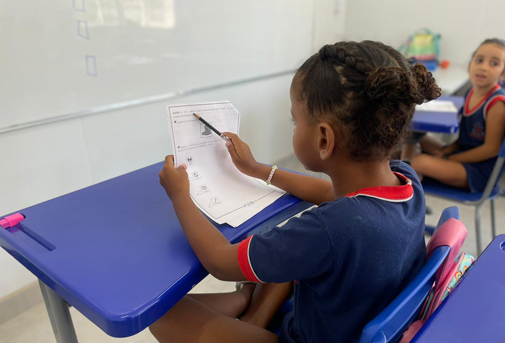 Renovação de matrícula começa nas escolas de Arraial; prazo vai até 19 de dezembro