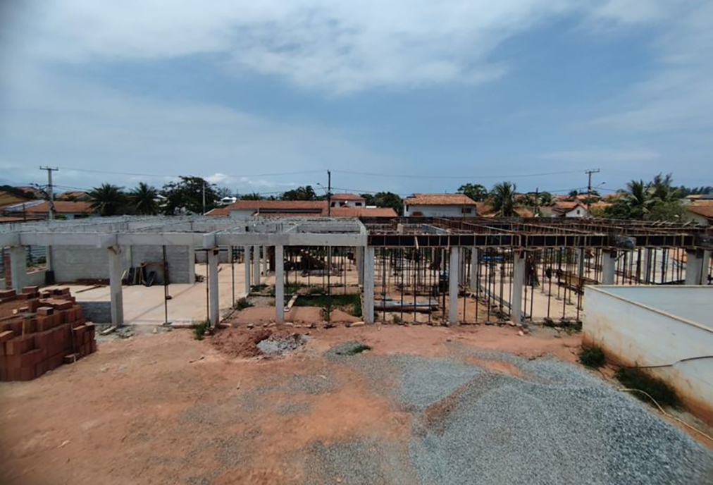 Prefeitura atualiza andamento de grandes obras da educação em Saquarema