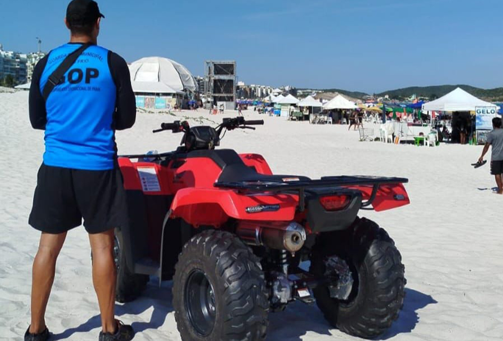 Cabo Frio amplia segurança e mobilidade nas praias com entrega de quadriciclos ao GOP