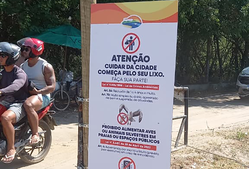 Cabo Frio reforça regras ambientais com sinalização na Praia do Sudoeste