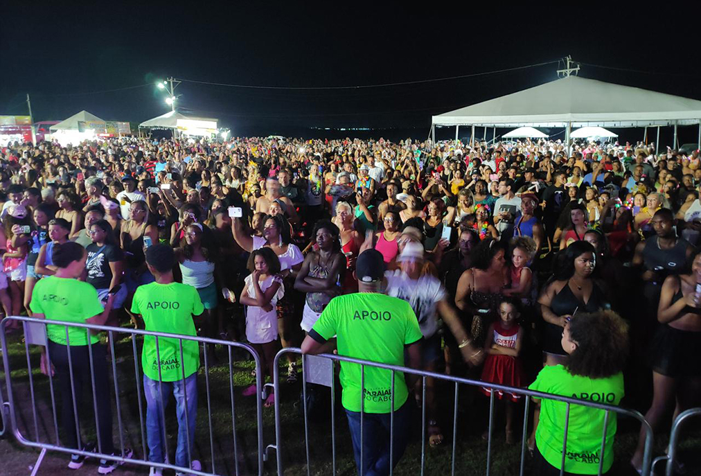 Arraial do Cabo aposta em folia descentralizada com blocos, trios e palcos nos distritos