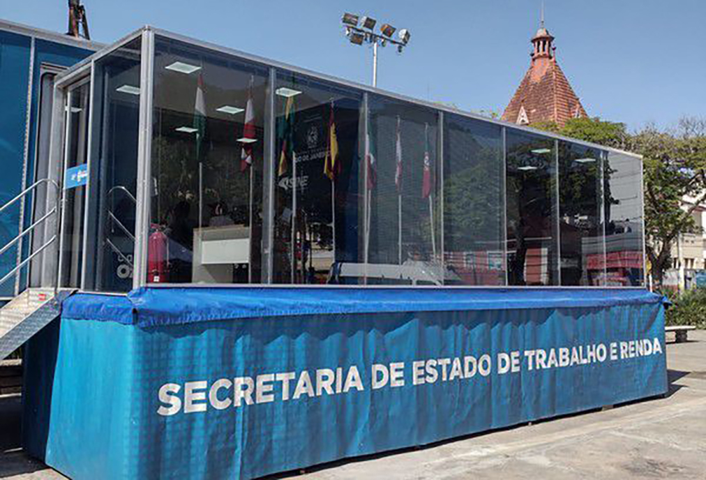 Cabo Frio concentra atendimento de emprego, documentos e benefícios em ação itinerante