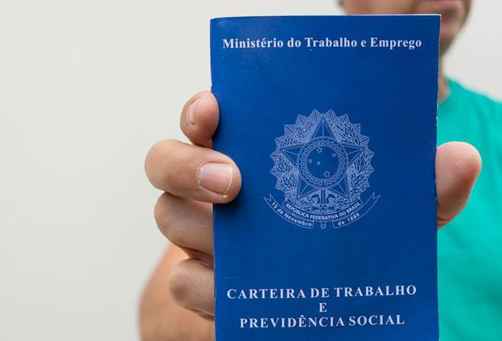 Cabo Frio fortalece geração de renda com mais de 700 vagas abertas no Emprego Já