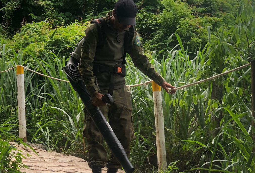 Arraial do Cabo promove limpeza e melhorias estruturais no caminho da Praia do Forno