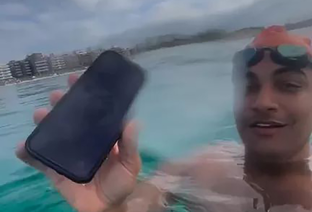 Mobilização nas redes garante devolução de iPhone perdido na Praia do Forte